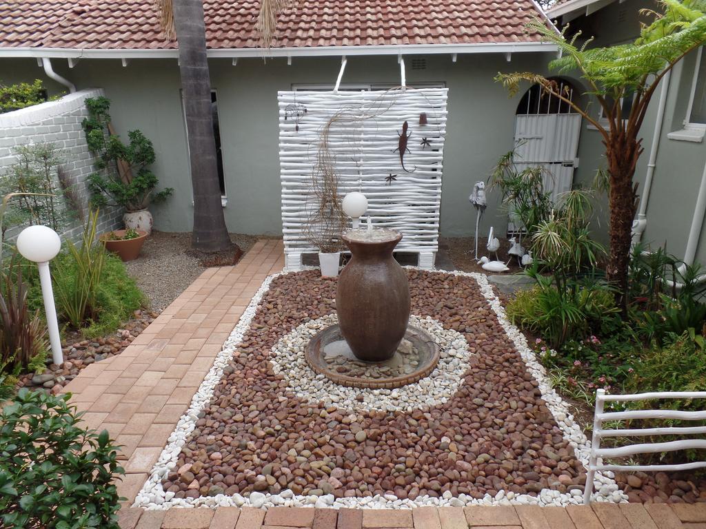 Old Umtali Guest House Johannesburg Exterior photo