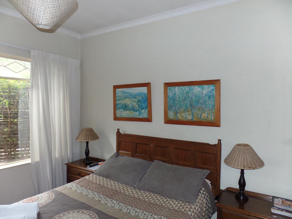 Old Umtali Guest House Johannesburg Exterior photo